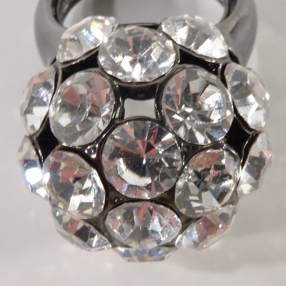 Neiman Marcus Lee Angel  Disco Crystal Fireball Ring   NWT  dust pouch $165 - Picture 1 of 16